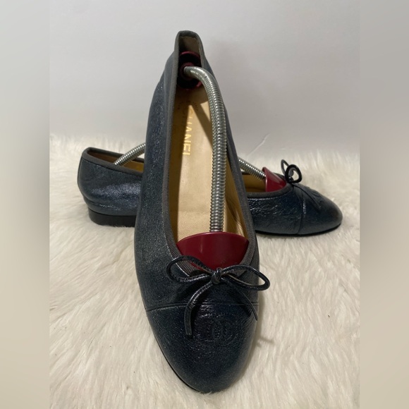 CHANEL Ballerina Flats - Picture 8 of 9